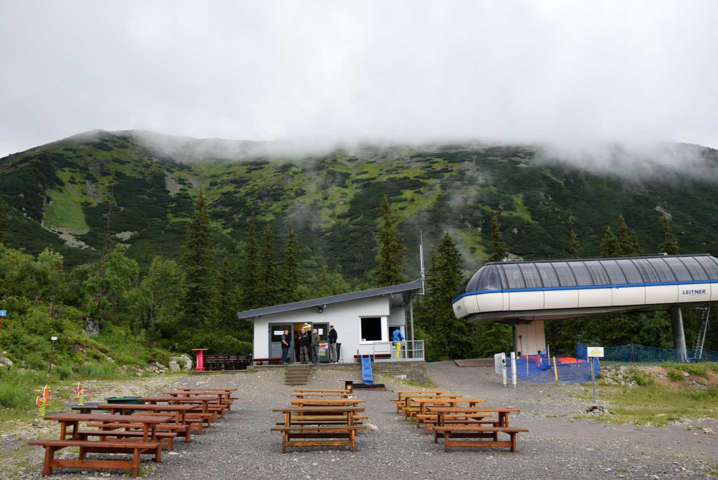 Zipline, gyalogtúra, e-bike, via ferrata, hegyi roller  mindez Szlovákiában-1