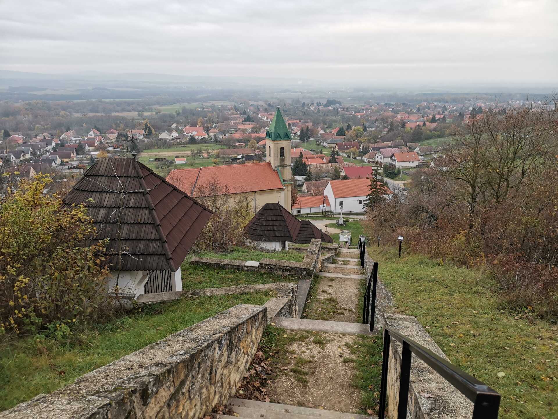 A Polányi templomdomb meglepő varázsa-6