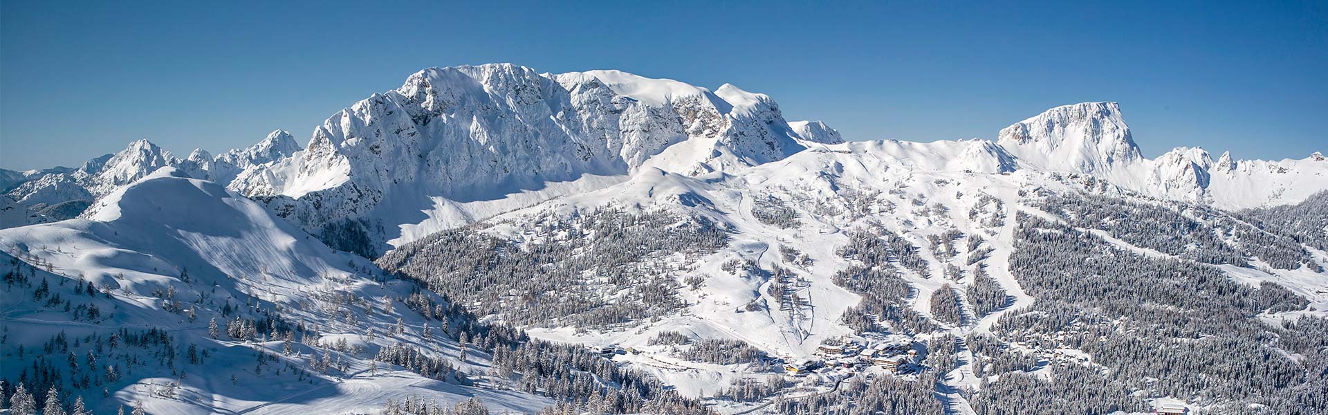 Nassfeld, Karintia legnagyobb és legnaposabb síterepe