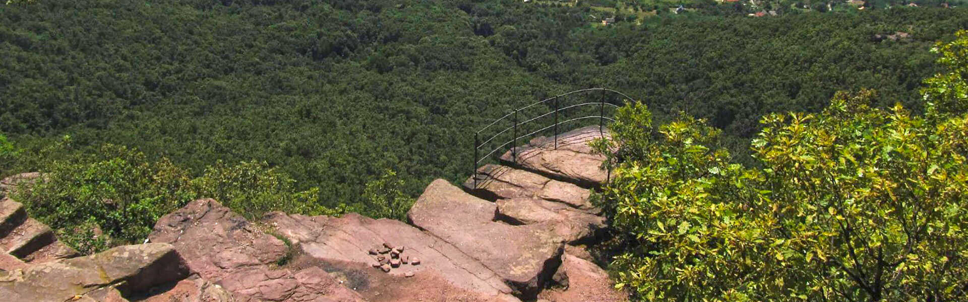Túra az Éger-völgyből a Jakab-hegyre