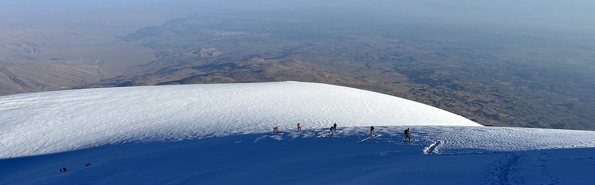 Ararát, a török Kékes-tető