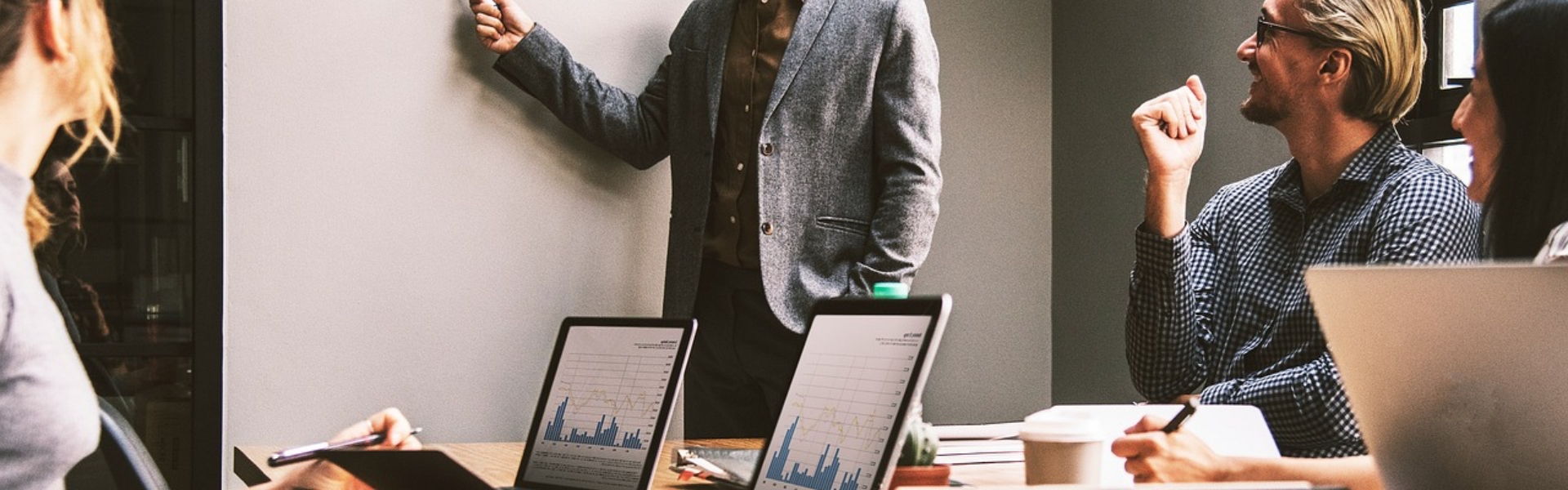 Keress pénzt azzal, amit szeretsz: Az 5 legjobb kreatív szakma a Jooble szerint