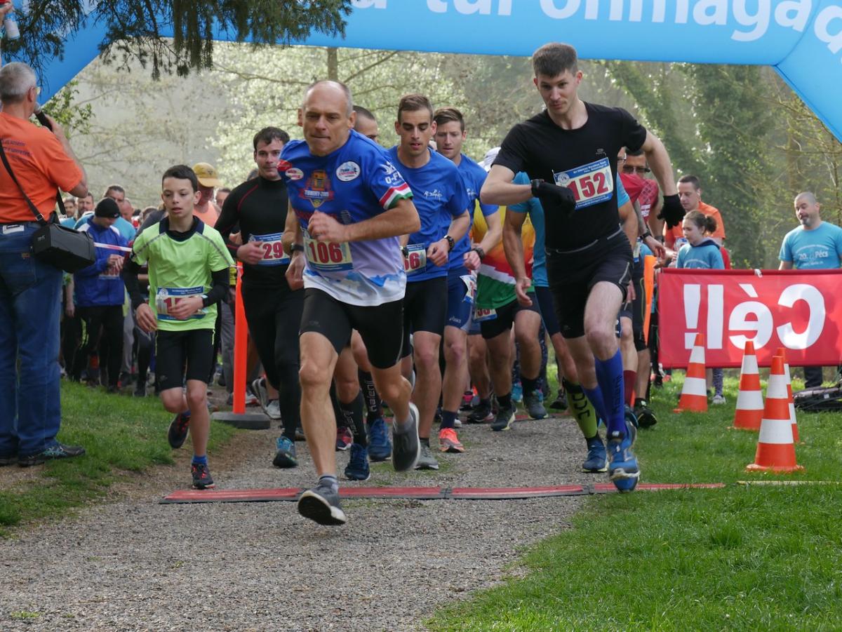 22. Öntúlszárnyalás Sri Chinmoy futóversenyimg