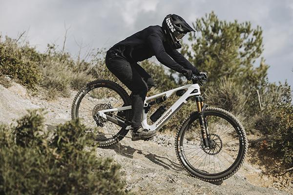 Brutális hatótávval érkezik az új Merida eOne-Sixty és eOne-Forty