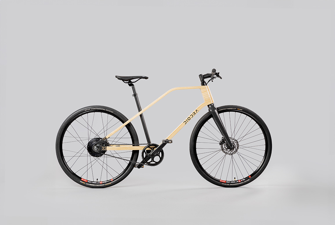 A világ legkönnyebb elektromos bringája bambuszból készül!-3