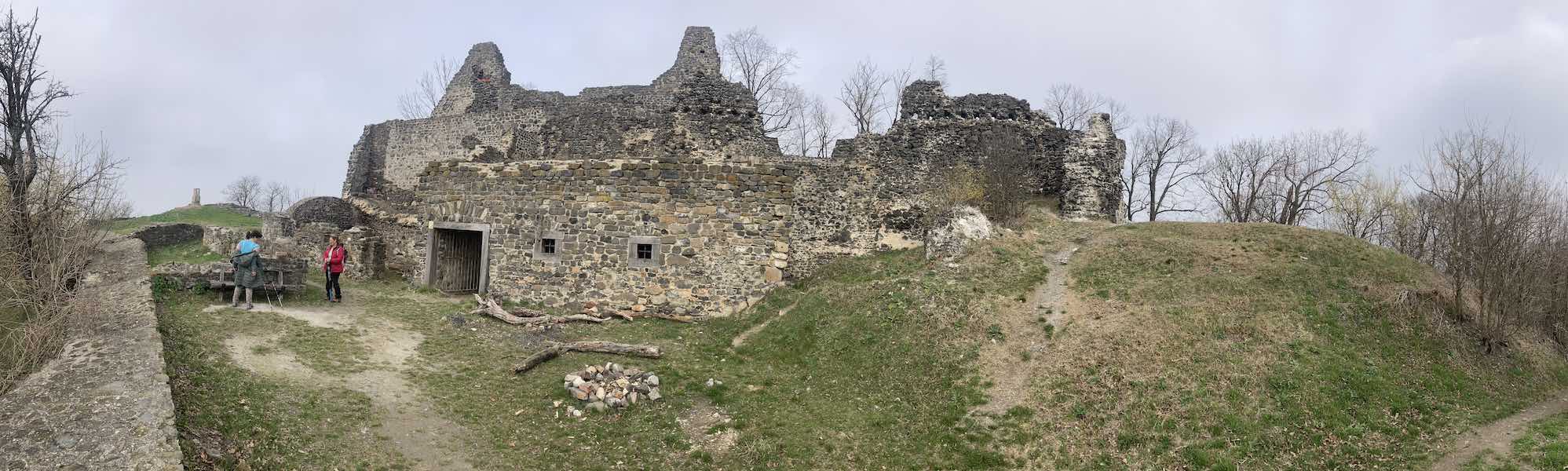 Tátika-vár túra