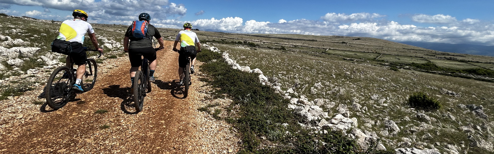 Irány a Hold-fennsík, avagy látványos mtb túra a Krk-szigeten