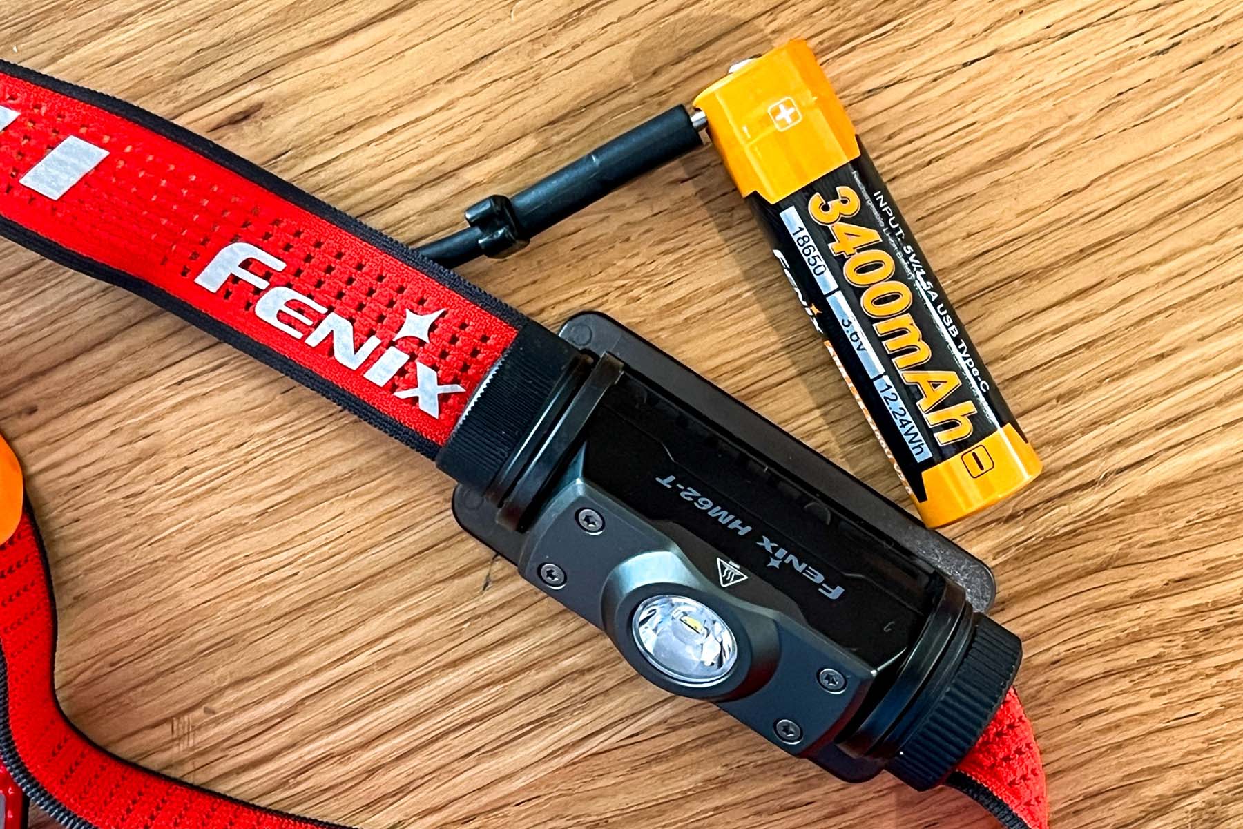 Fenix HM62-T fejlámpa terepfutásra és túrázásra-5