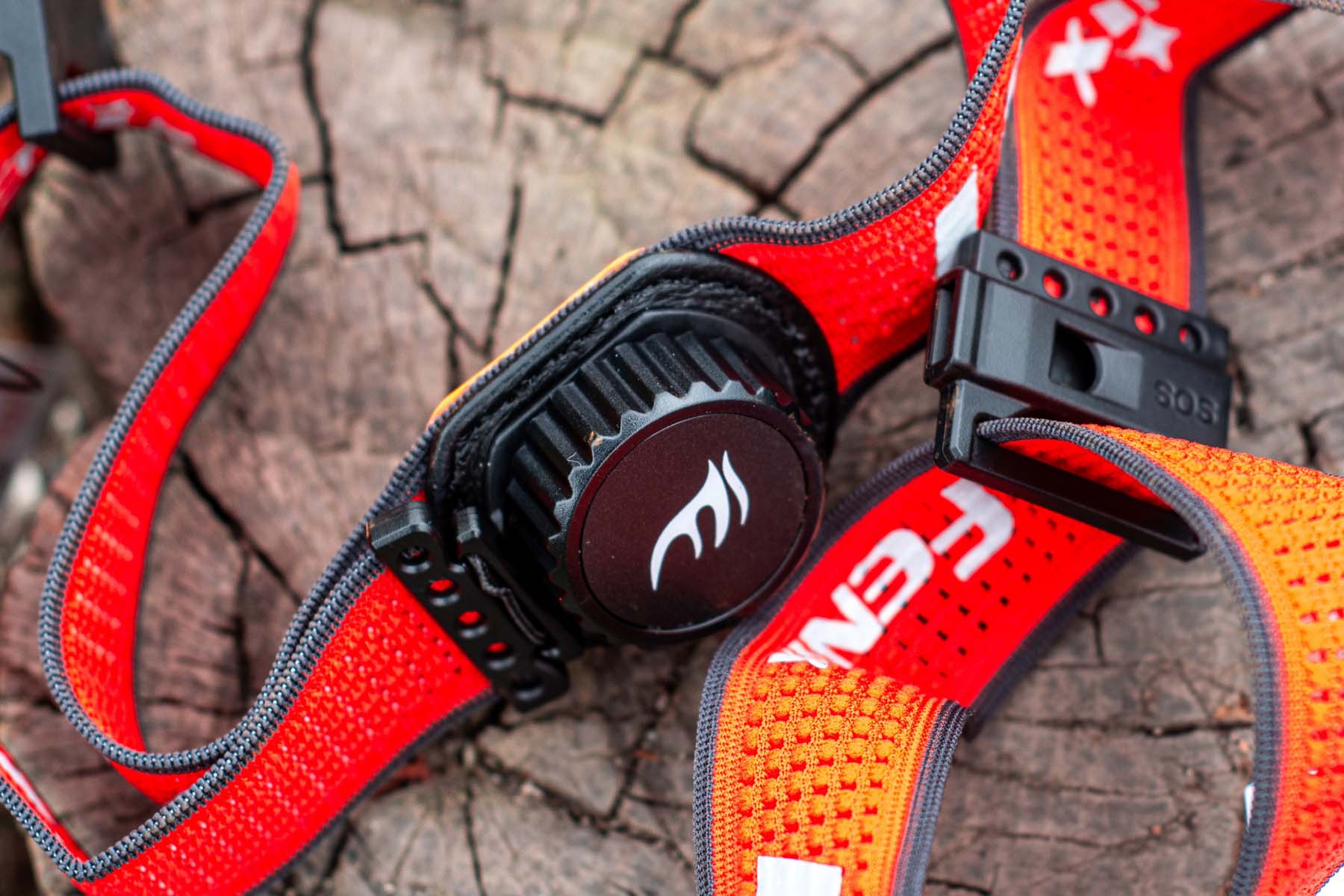 Fenix HM62-T fejlámpa terepfutásra és túrázásra-3