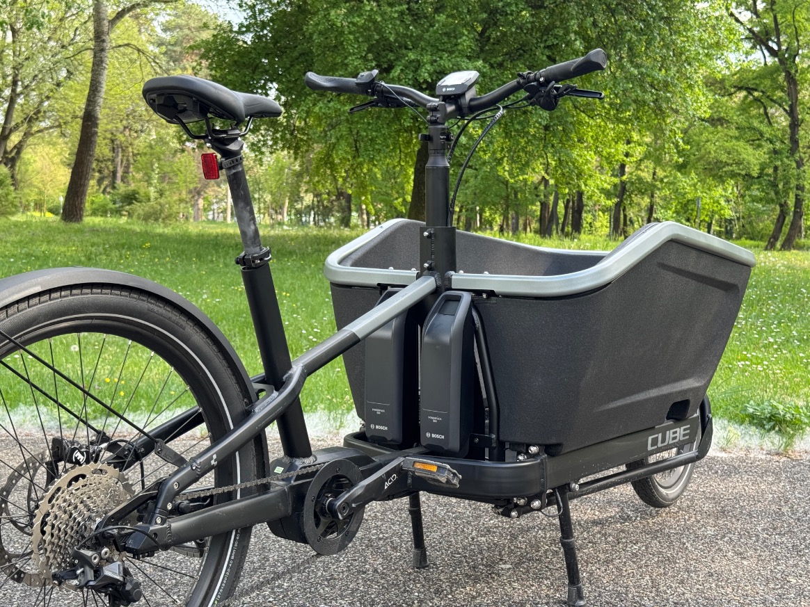 Az igazi Transporter: CUBE Cargo Sport Dual Hybrid teszt-6