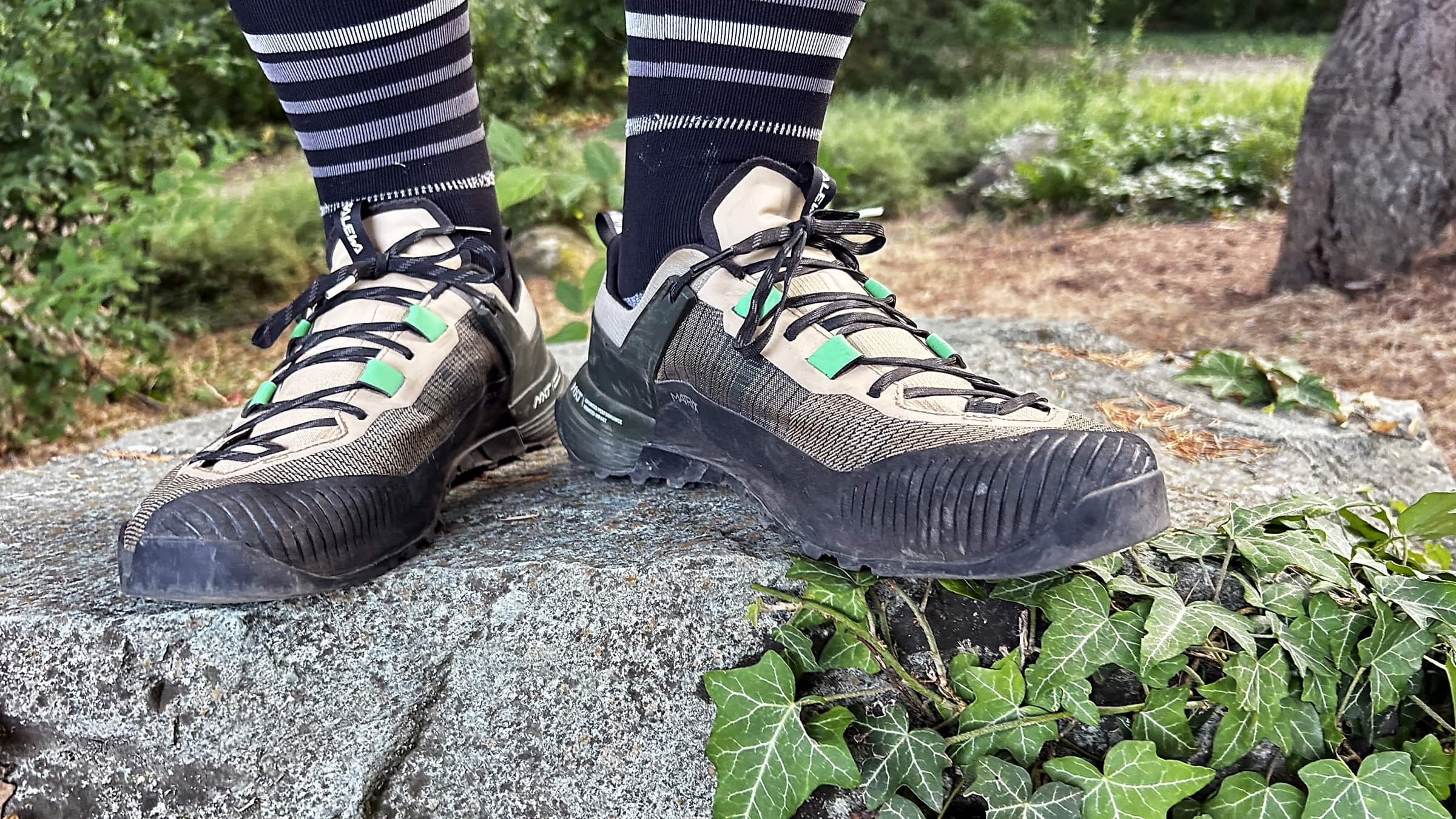 Könnyű és strapabíró túracipő - Salewa Wildfire NXT-9