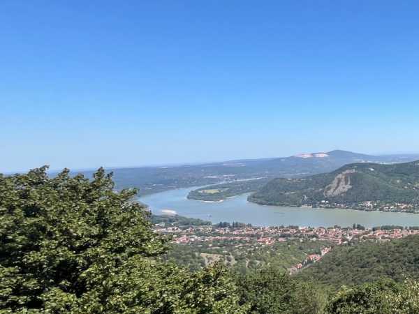 Zebegény-Hegyes-tető-Remete-barlang túra
