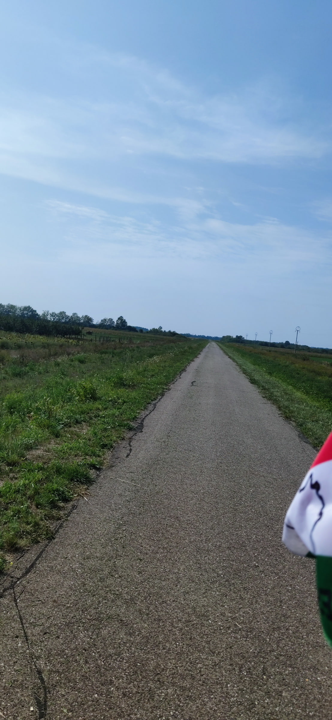 Az országhatár mentén kerékpárral megkerülni az országot-6