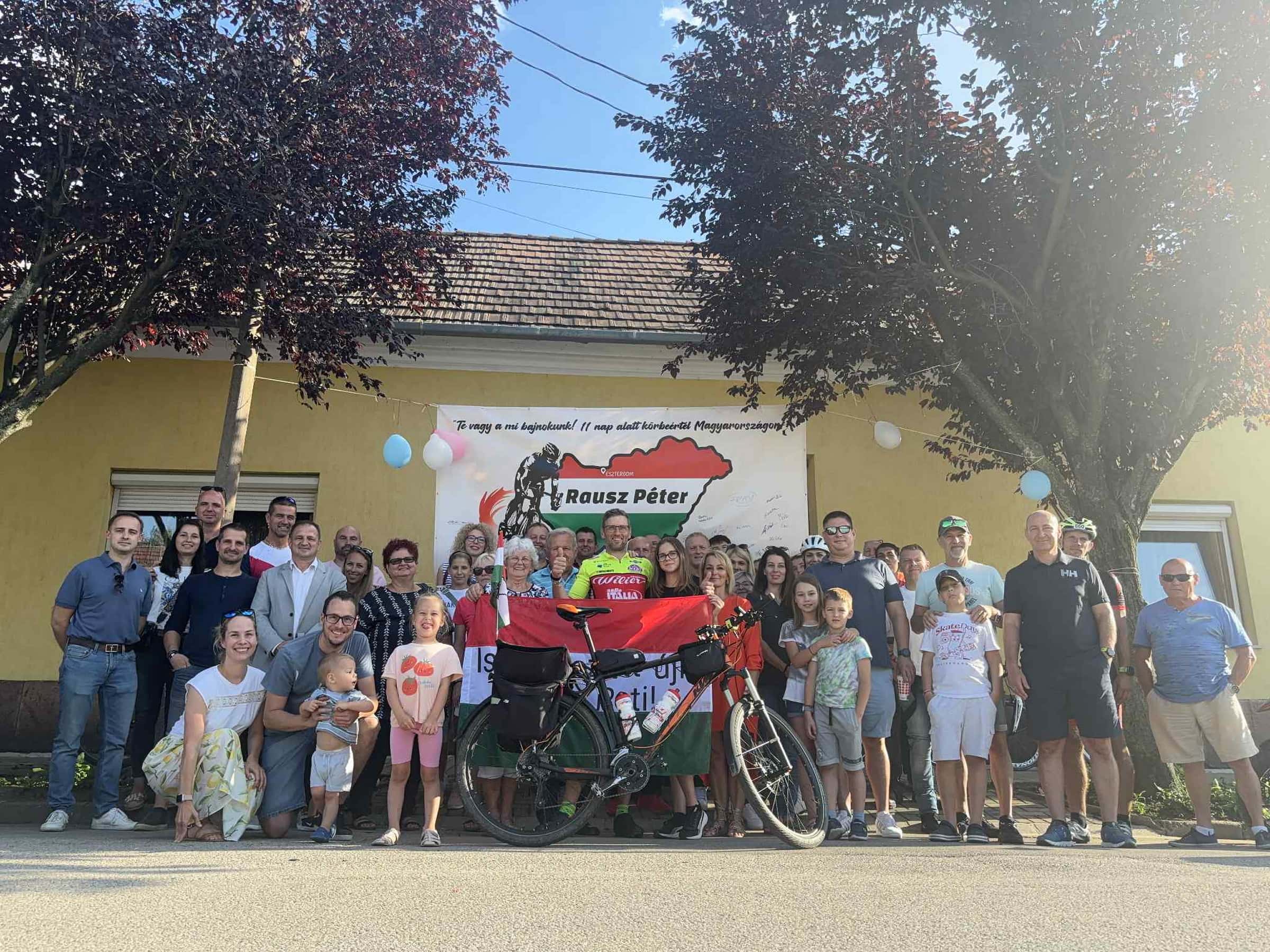 Az országhatár mentén kerékpárral megkerülni az országot-2