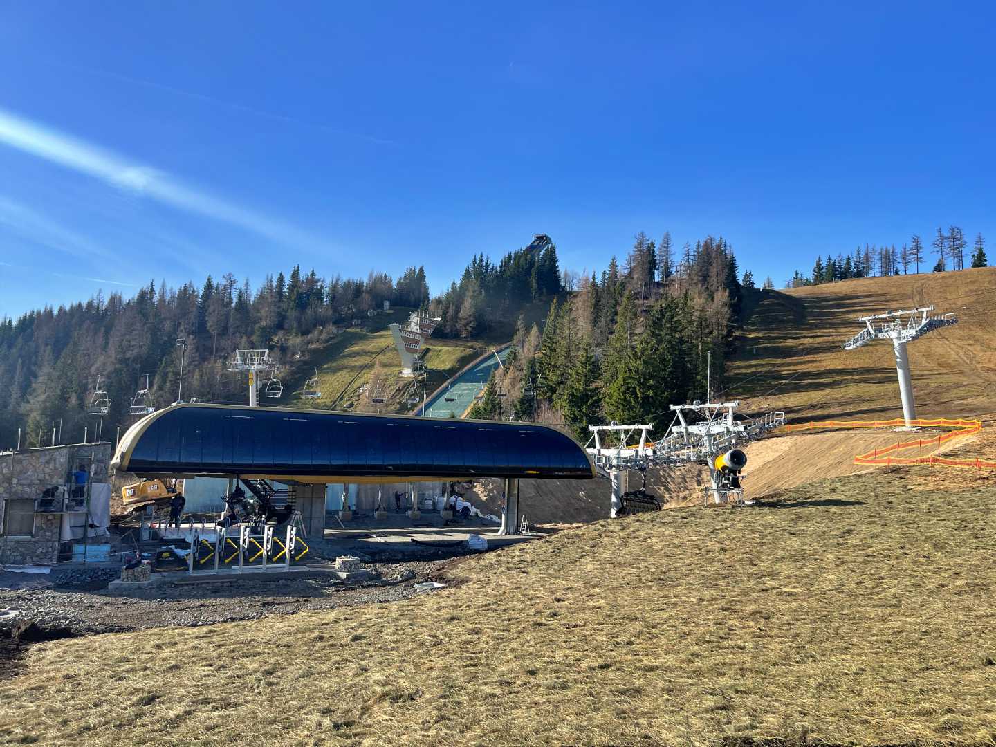 Izgalmas újdonságok a szlovák sípályákon-4