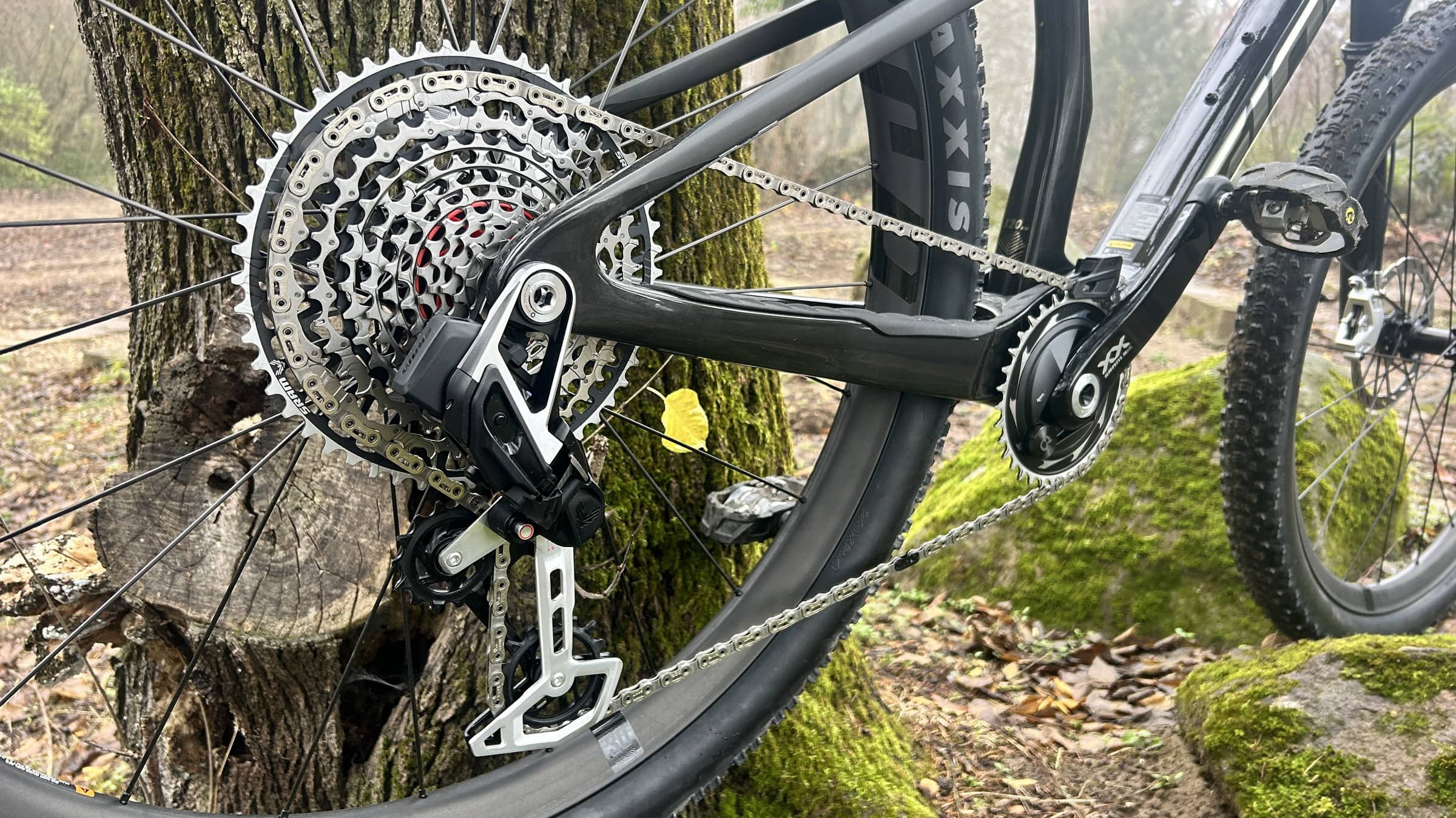 Ha minden másodperc és watt számít - Giant Anthem Advanced SL 2026-7