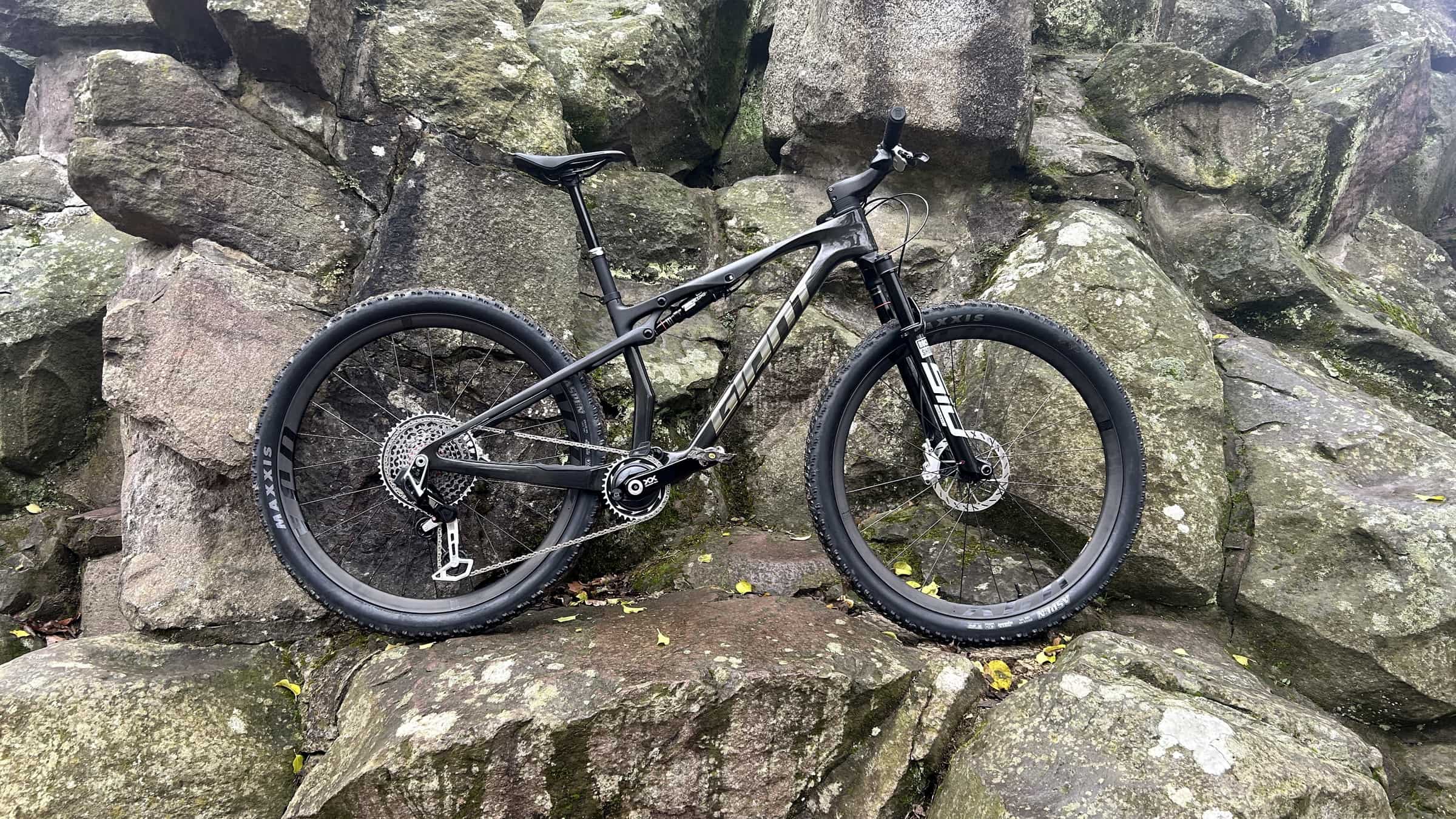 Ha minden másodperc és watt számít - Giant Anthem Advanced SL 2026-19