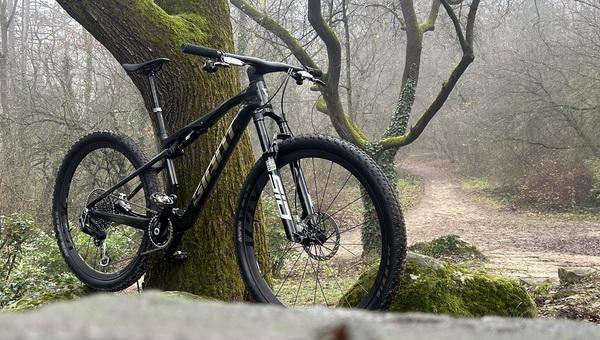 Ha minden másodperc és watt számít - Giant Anthem Advanced SL 2026