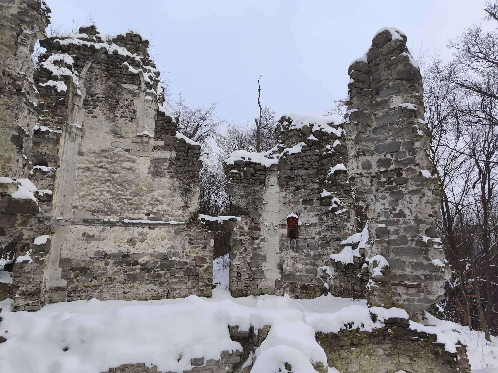 Túra a Gönci pálos kolostor romhoz-7