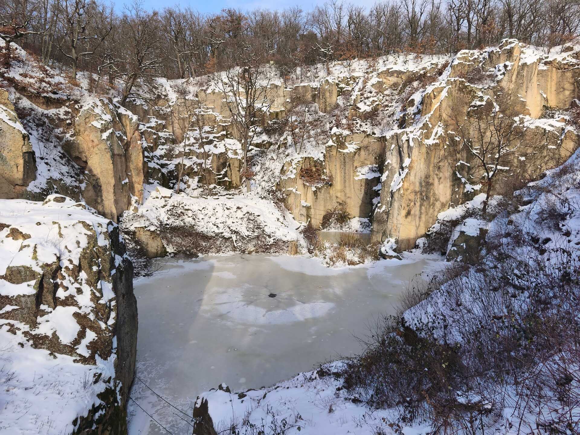 A Megyer-hegyi tengerszem környékének bejárása-5