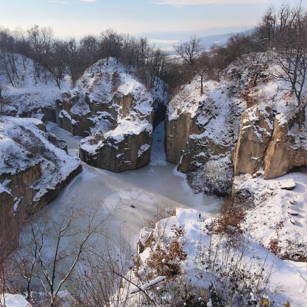 A Megyer-hegyi tengerszem környékének bejárása