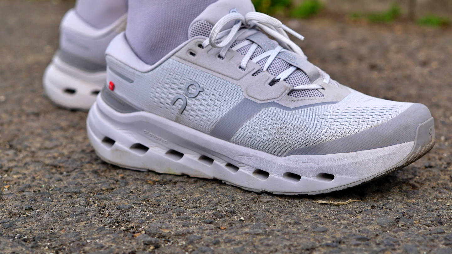 ON Cloudrunner 3 futócipő teszt-12
