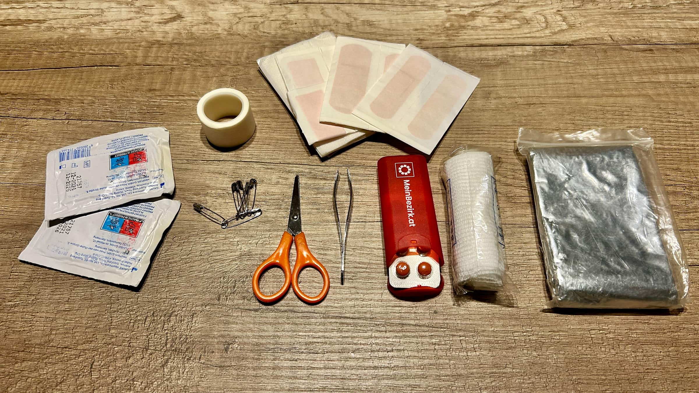 Elsősegélycsomag | Mit és mire használjunk belőle?-2