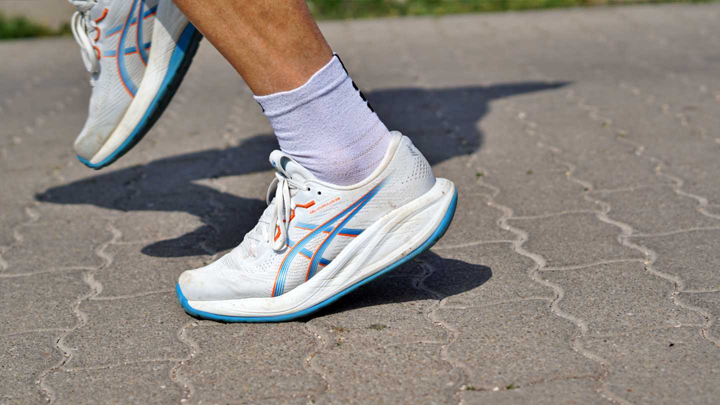 ASICS Gel Cumulus 28 futócipő teszt-4