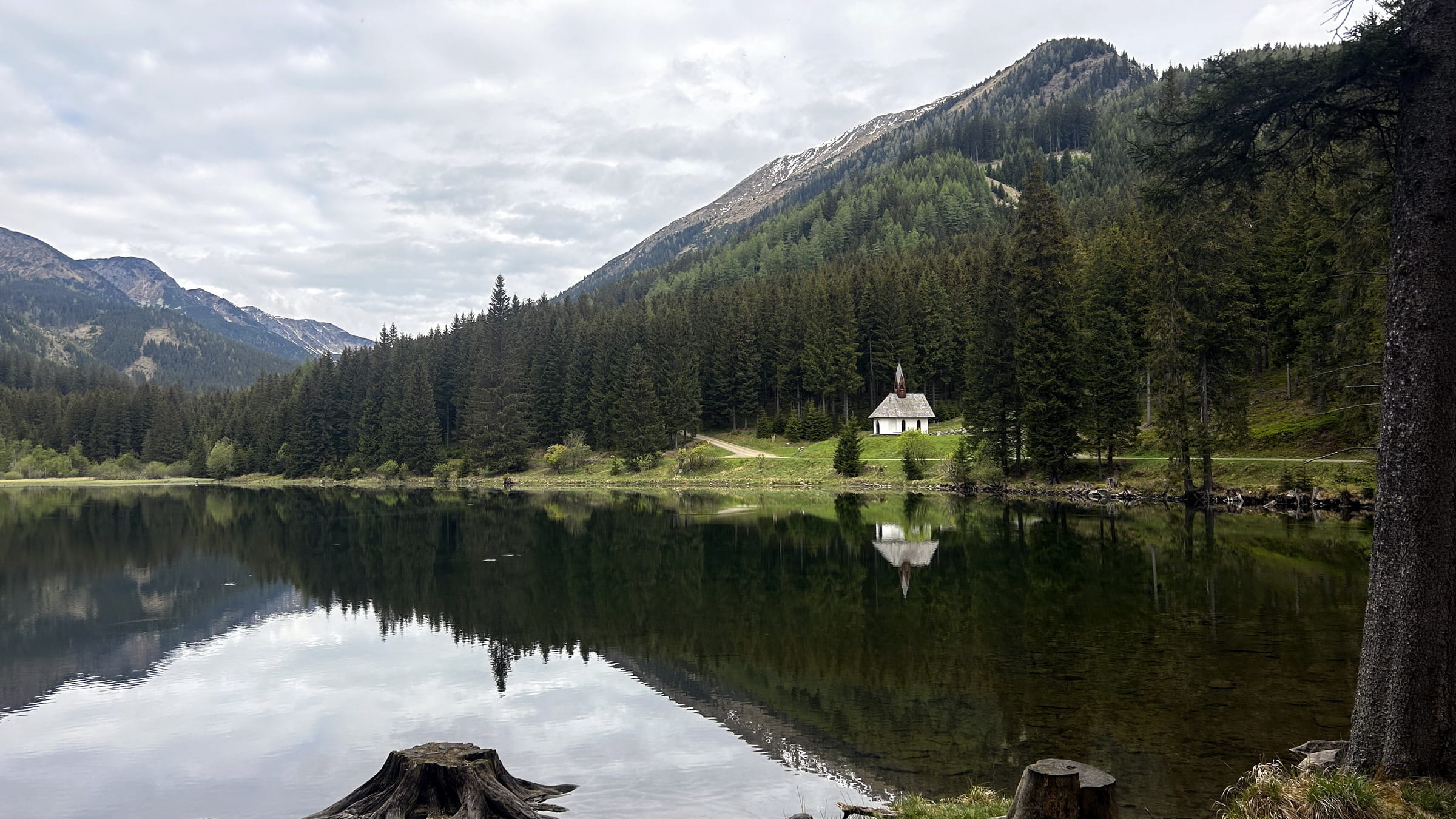 Egy kápolna a meseszép tavacska partján - könnyed Ingeringsee túra-3