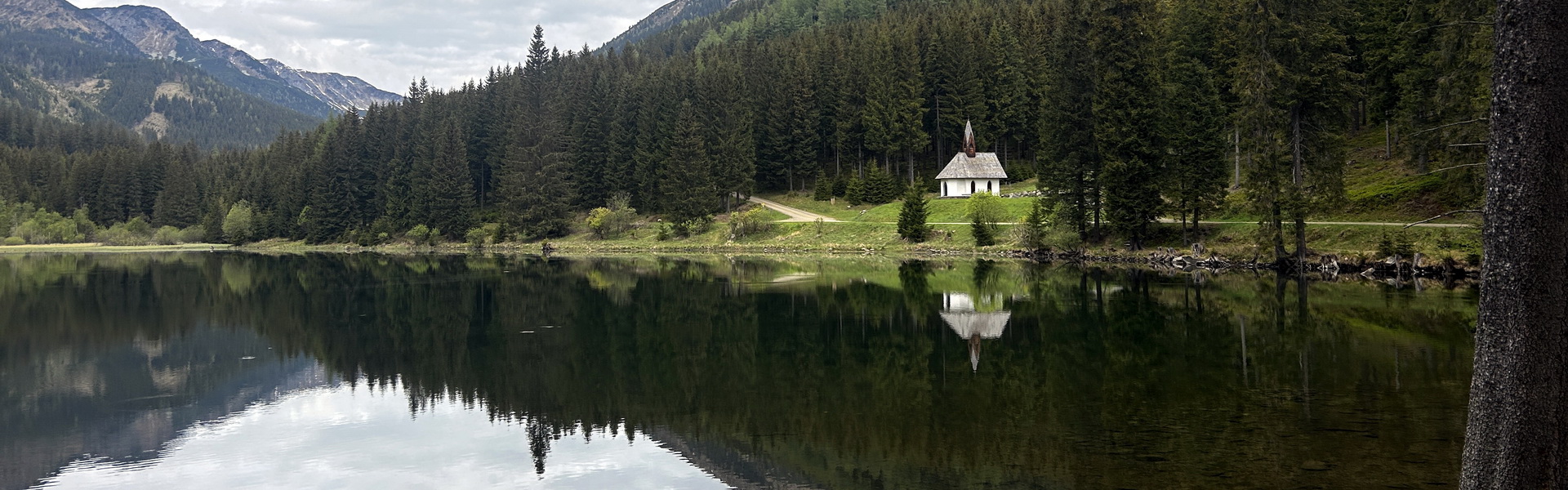 Egy kápolna a meseszép tavacska partján - könnyed Ingeringsee túra