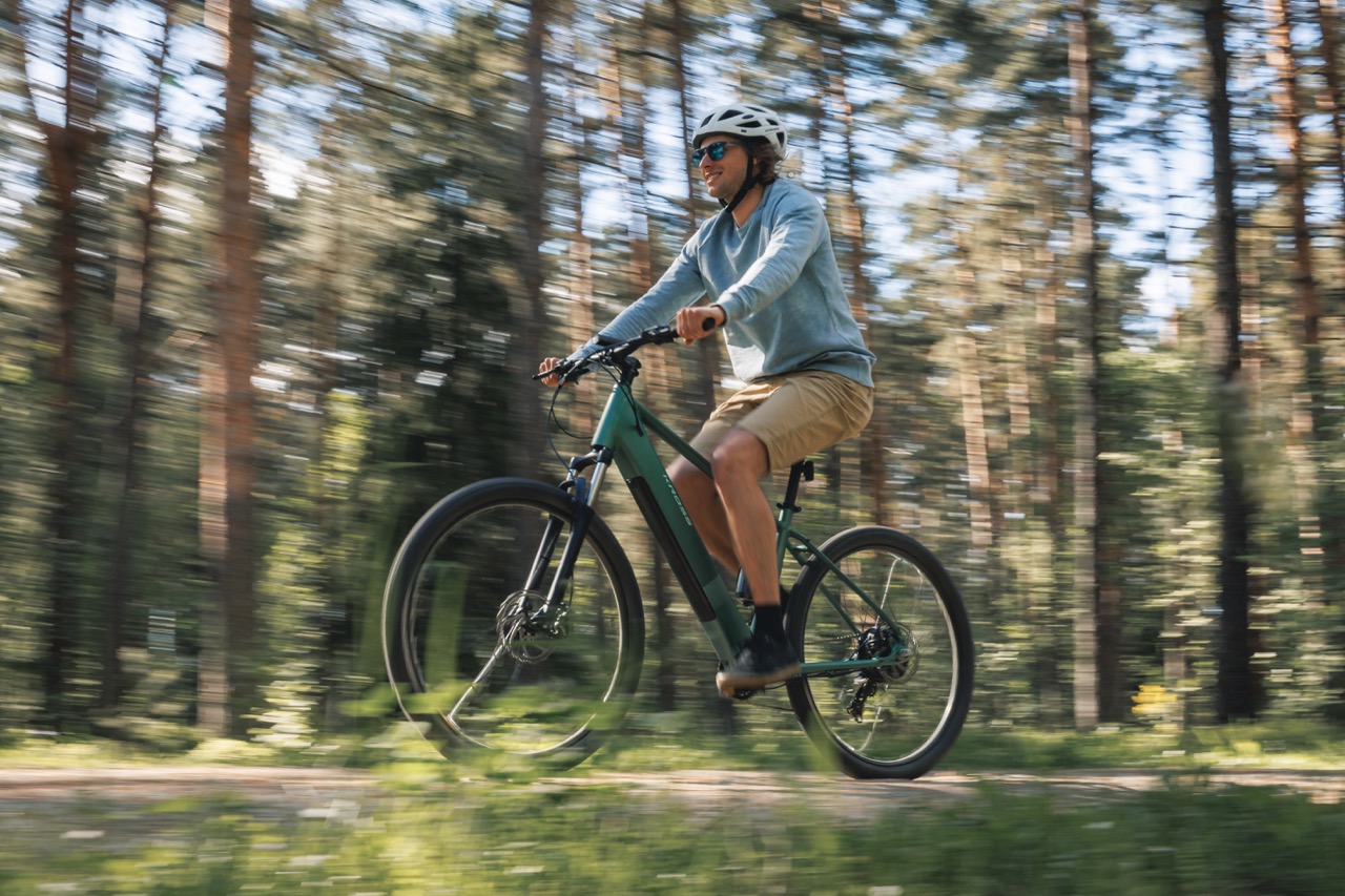 Belépő a gondtalan e-bikozás világába: KROSS Hygo Boost és Solar Boost -3