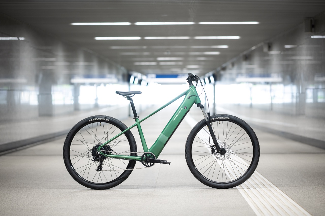 Belépő a gondtalan e-bikozás világába: KROSS Hygo Boost és Solar Boost -7