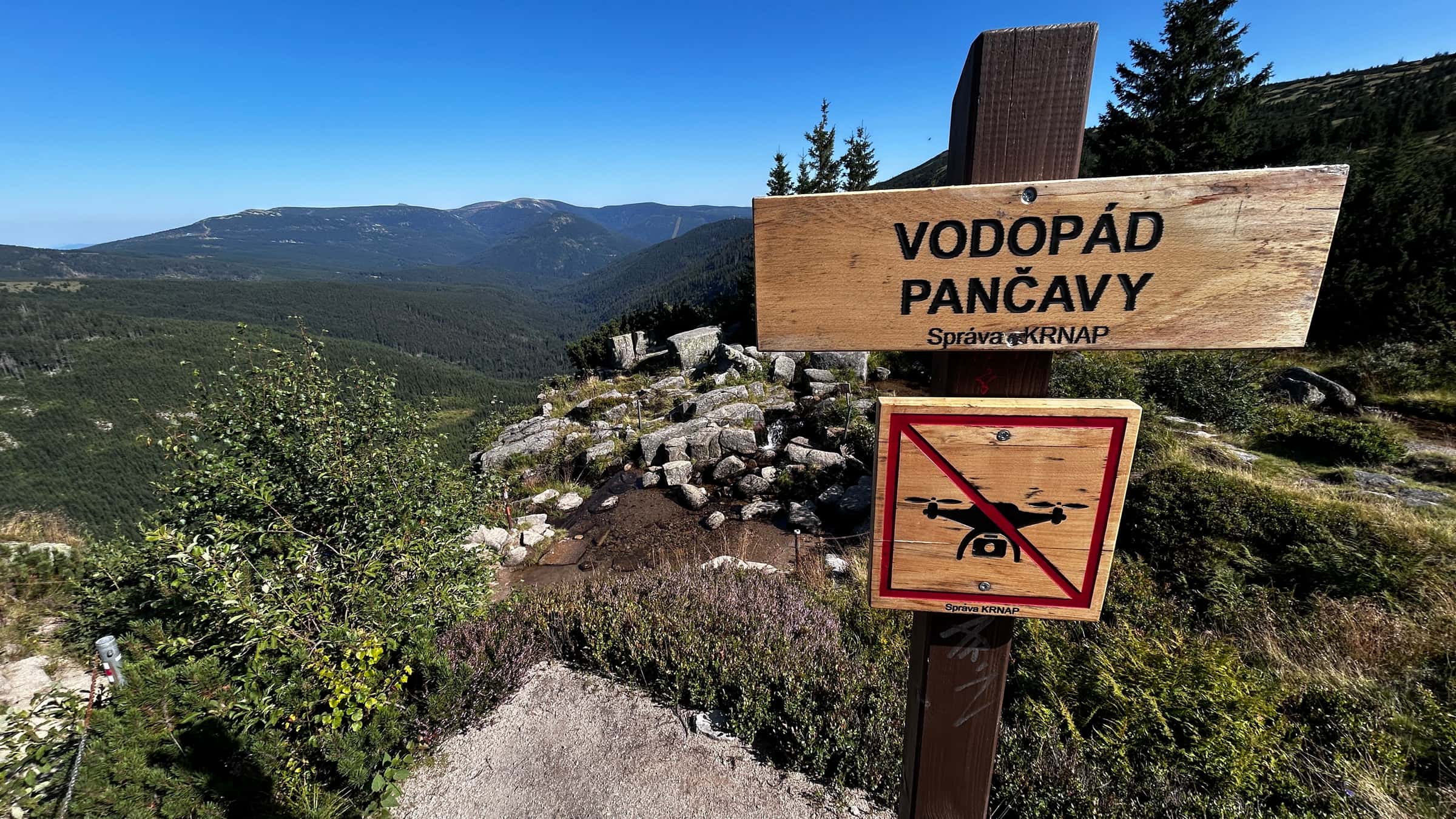 Panorámatúra Csehország legmagasabb vízeséséhez-11